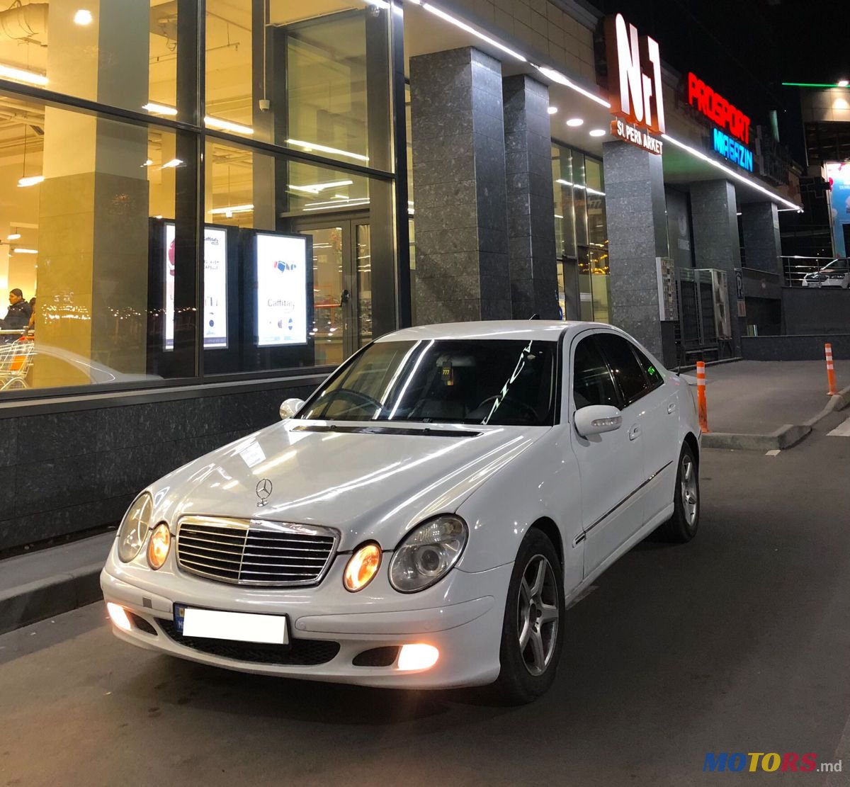 2006' Mercedes-Benz E Класс photo #1