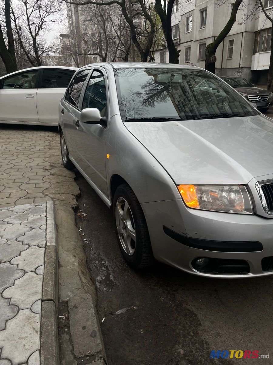 2007' Skoda Fabia photo #2