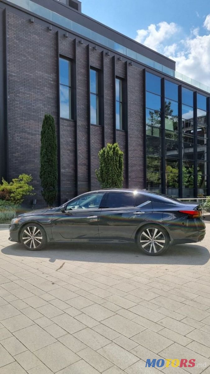 2019' Nissan Altima photo #1