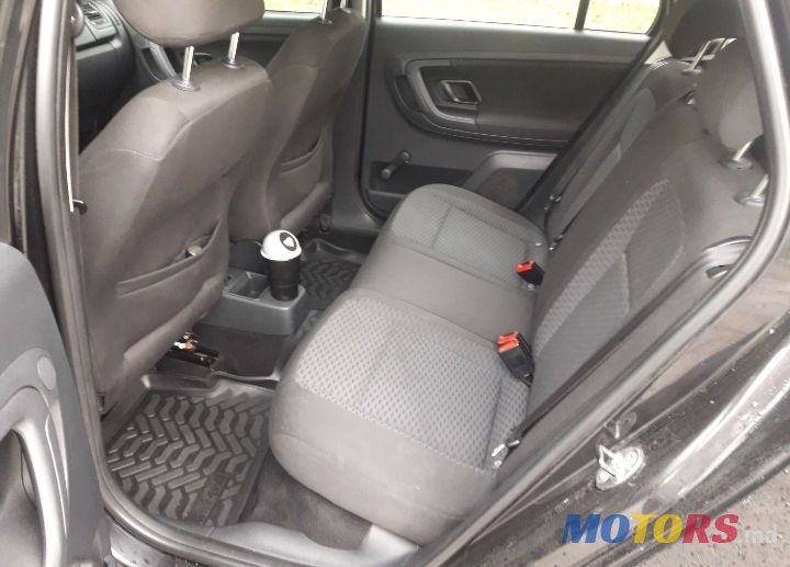 2010' Skoda Fabia photo #6