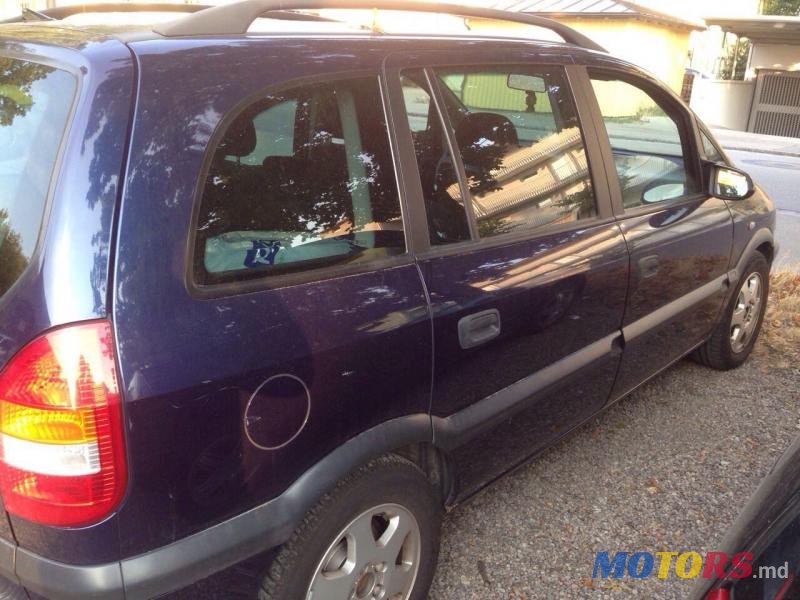 2003' Opel Zafira photo #2