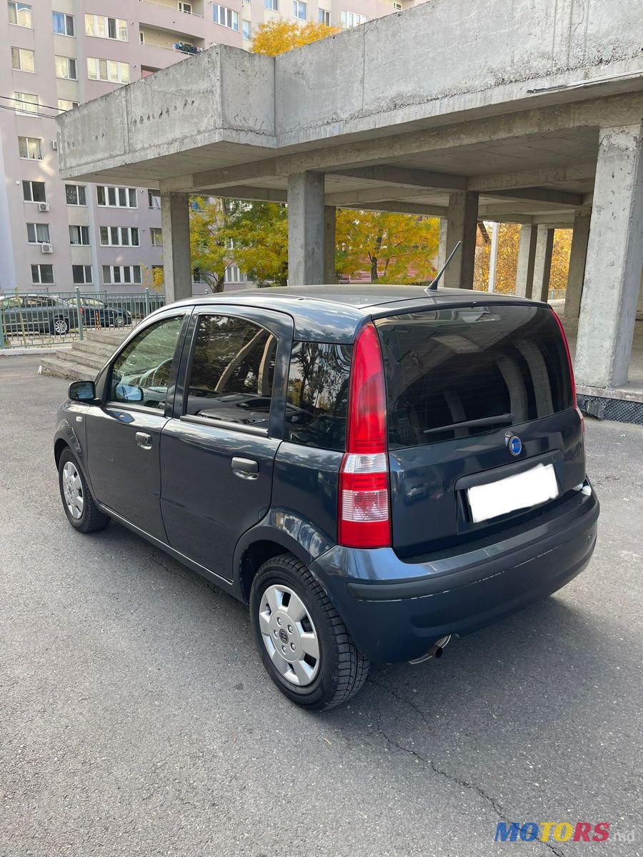 2008' Fiat Panda photo #2