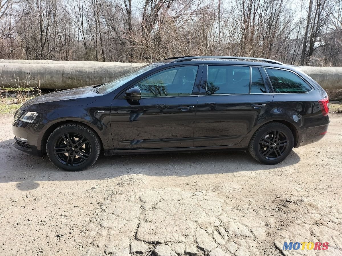 2019' Skoda Octavia photo #6