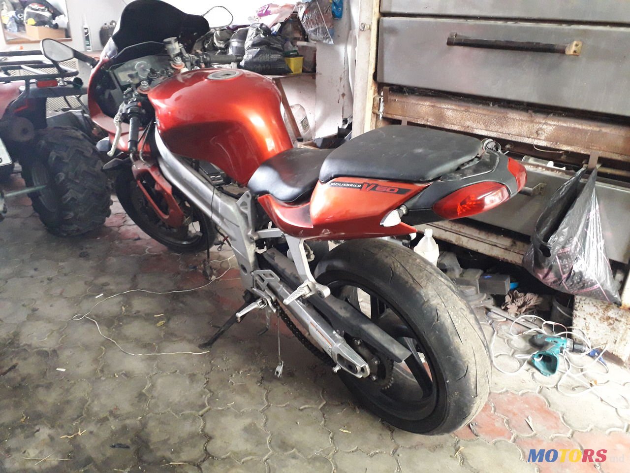 2005' Aprilia LS1000 photo #1