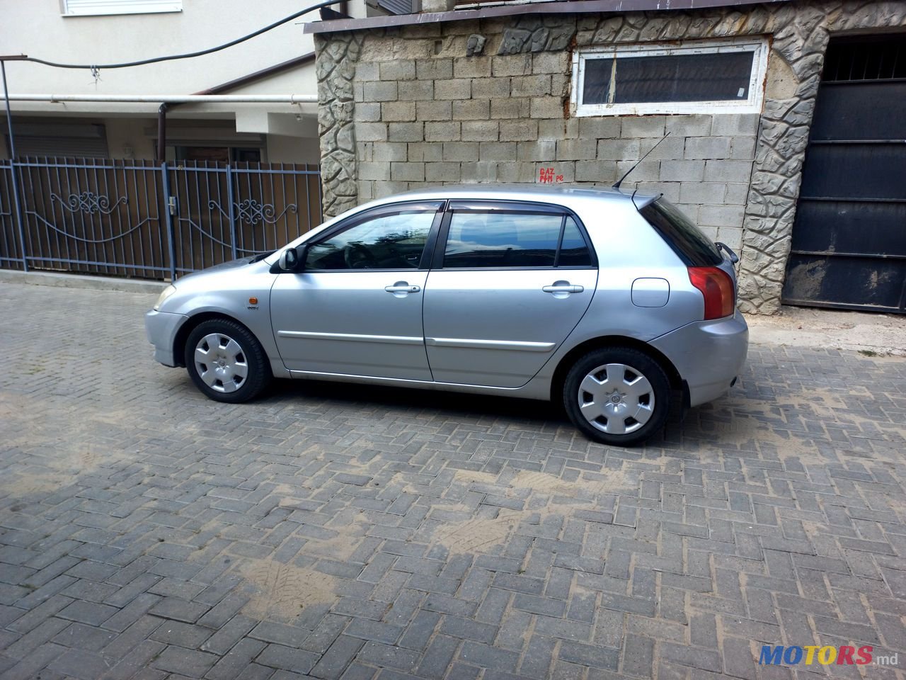 2003' Toyota Corolla photo #3