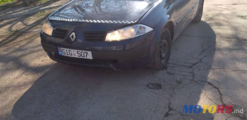 2004' Renault Megane photo #2