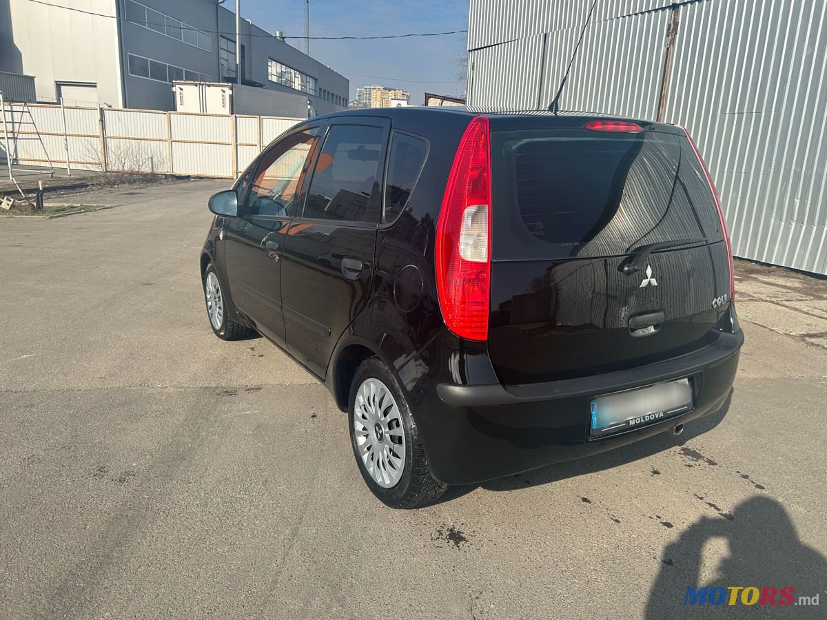 2007' Mitsubishi Colt photo #4