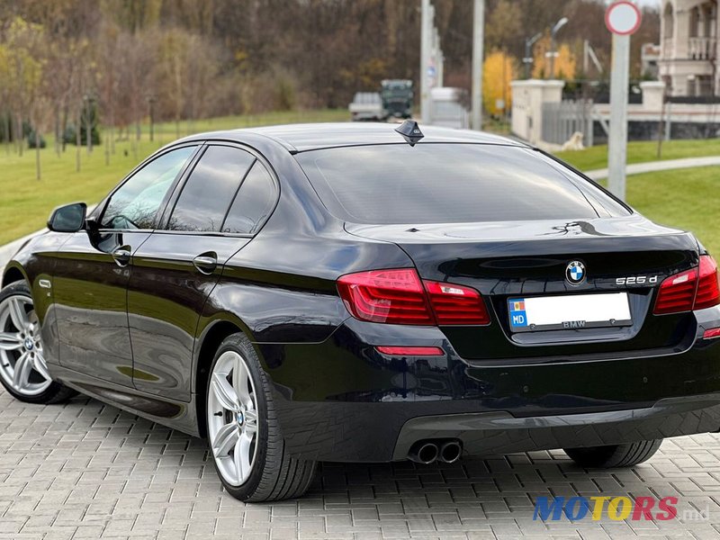 2014' BMW 5 Series photo #6