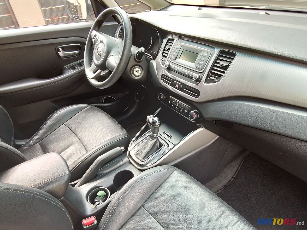 2016' Kia Carens photo #4