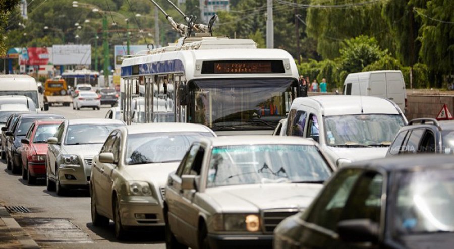 De ce este necesar de aplicat sistemul de benzi dedicate pentru transportul public din Chișinău?
