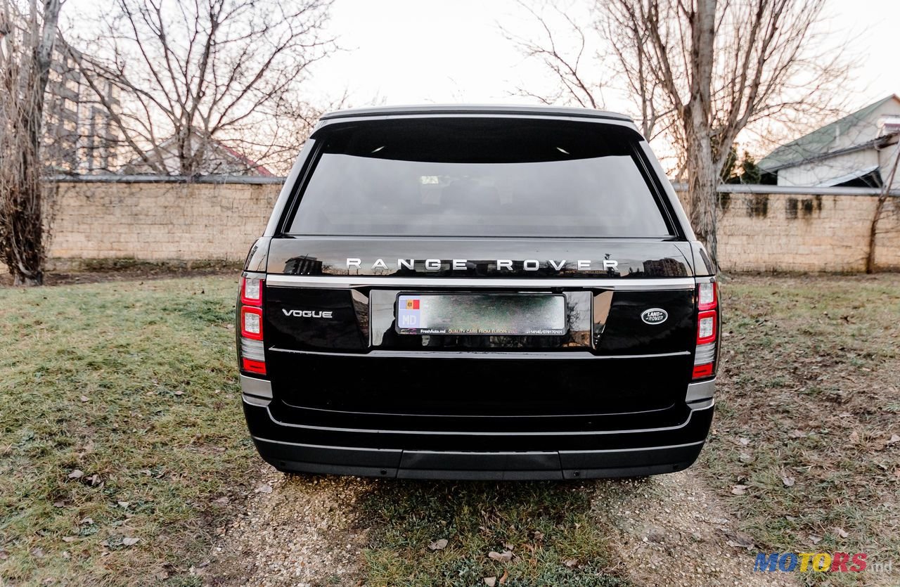 2015' Land Rover Range Rover photo #5