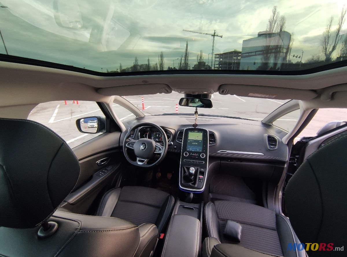 2017' Renault Scenic photo #5