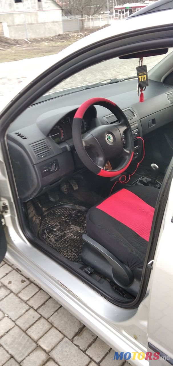 2005' Skoda Fabia photo #1
