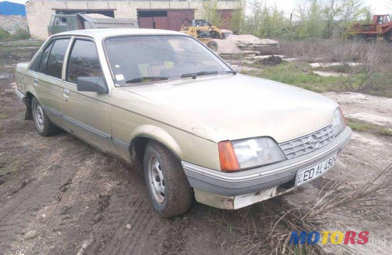 1985' Opel Rekord photo #1