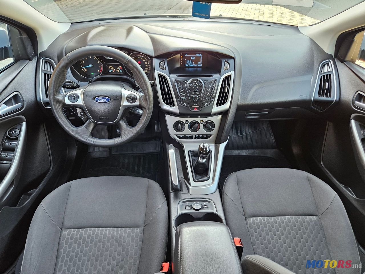 2013' Ford Focus photo #3