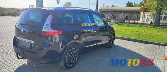 2013' Renault Grand Scenic photo #6