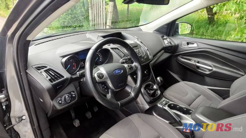 2015' Ford Kuga photo #3
