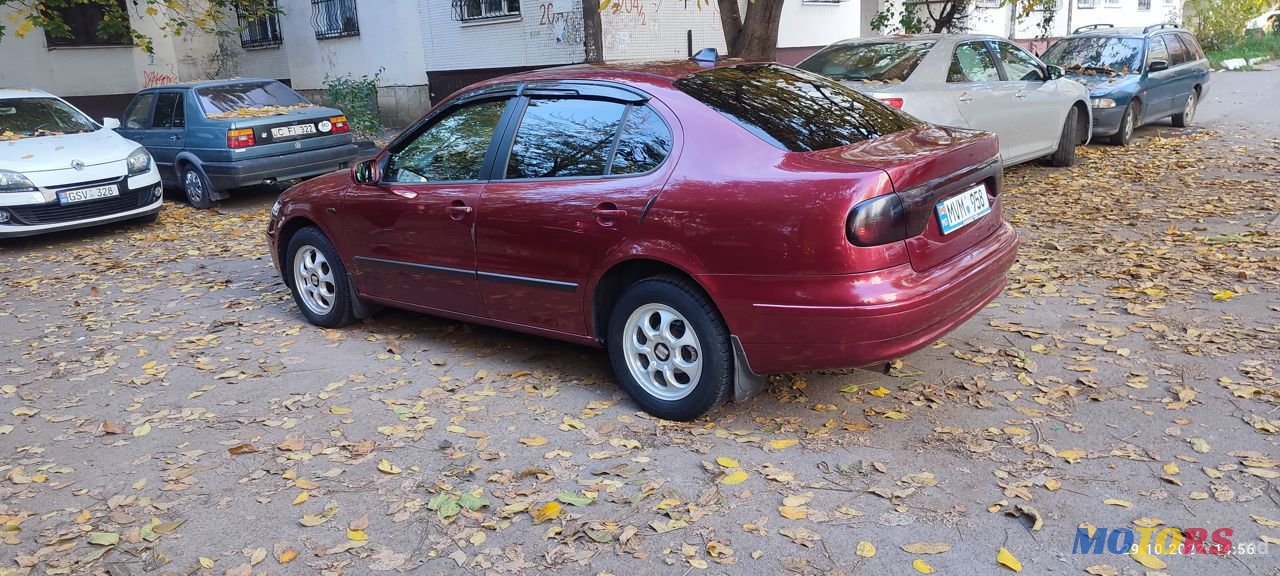 2001' SEAT Toledo photo #5