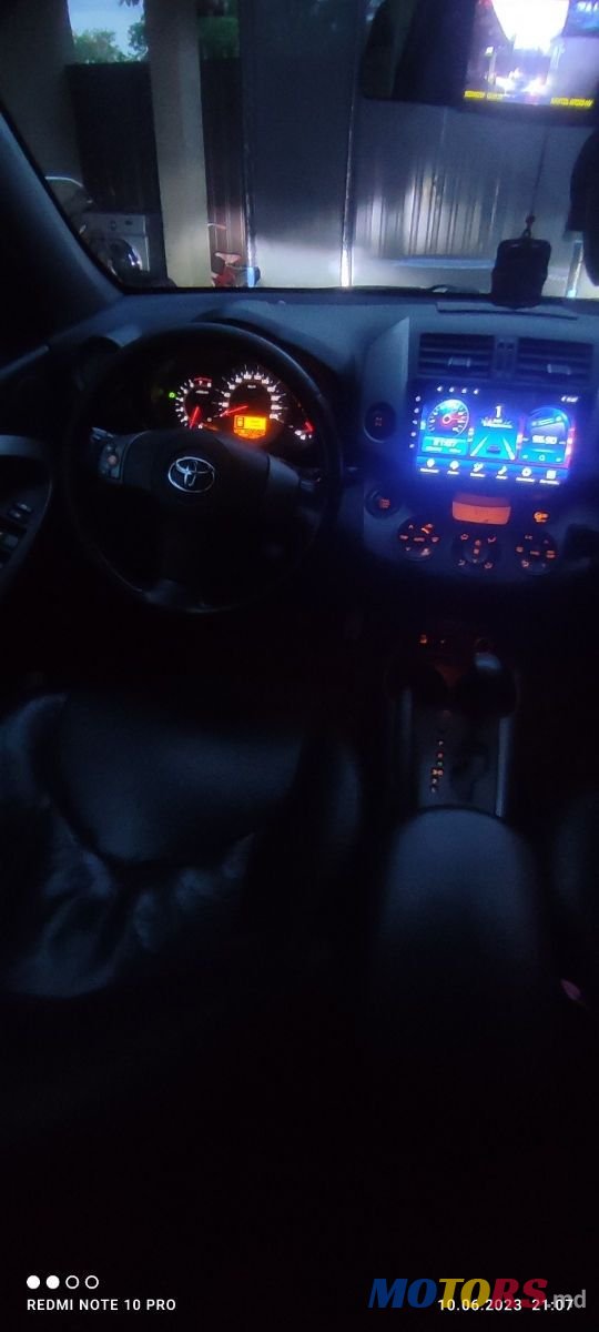 2007' Toyota RAV4 photo #4