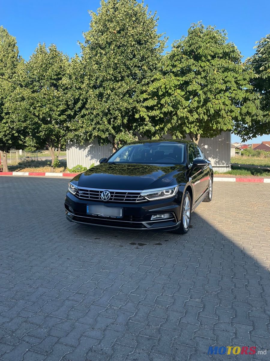 2018' Volkswagen Passat photo #1