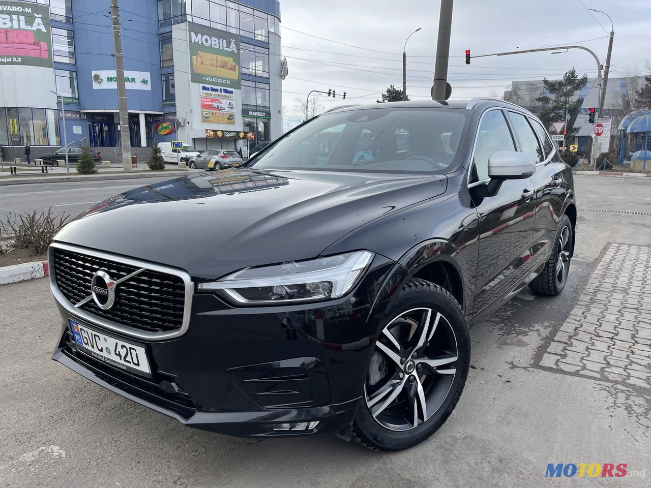 2018' Volvo XC60 photo #1