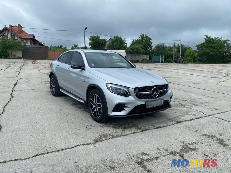 2018' Mercedes-Benz Glc Coupe photo #2