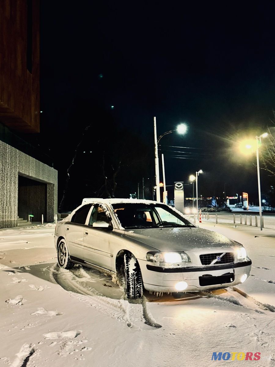 2004' Volvo S60 photo #2