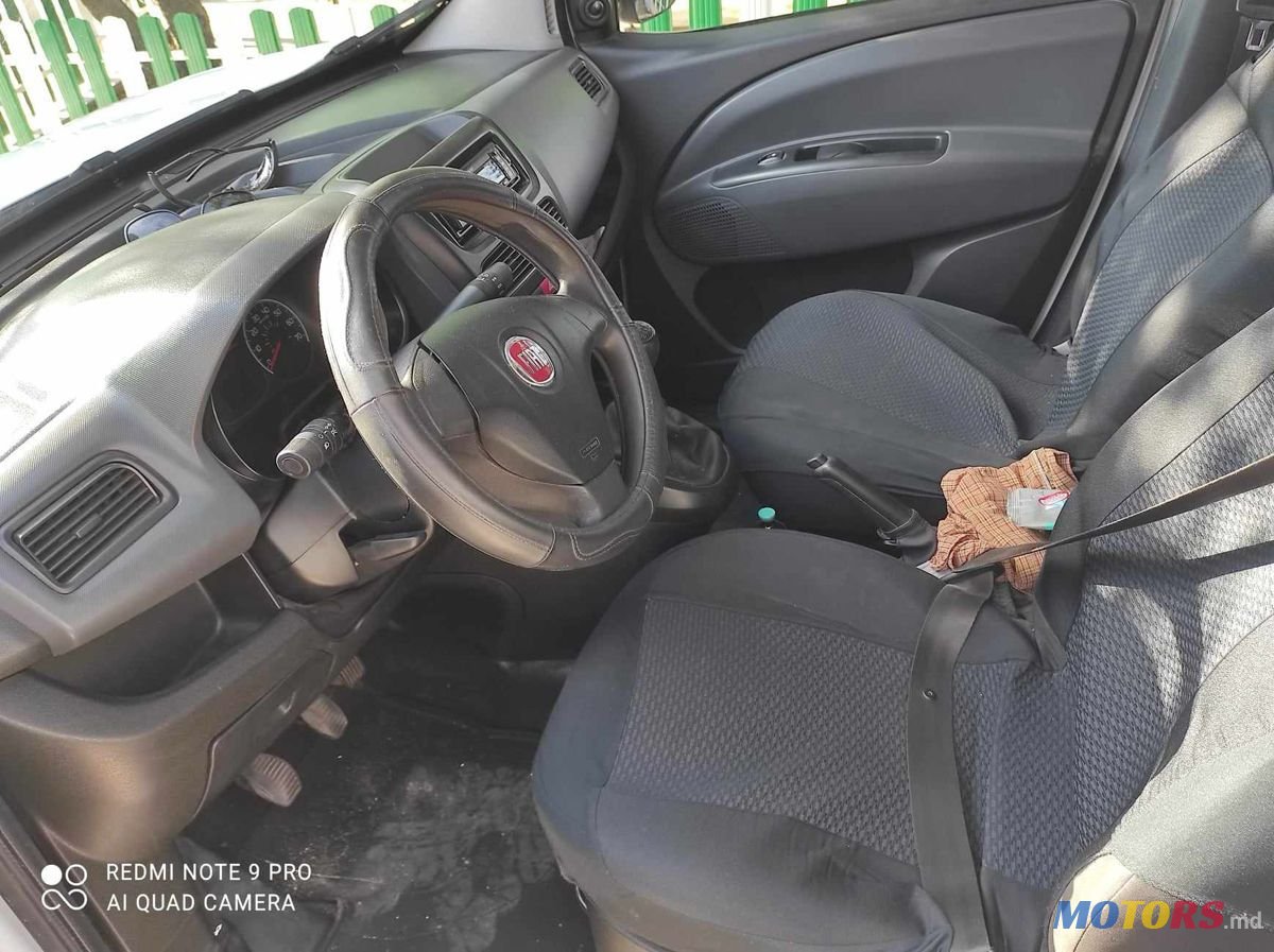 2013' Fiat Doblo photo #4