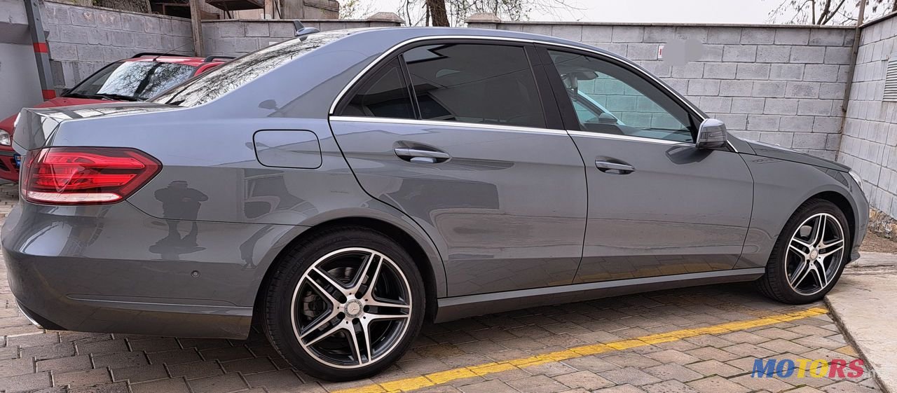 2015' Mercedes-Benz E-Class photo #2