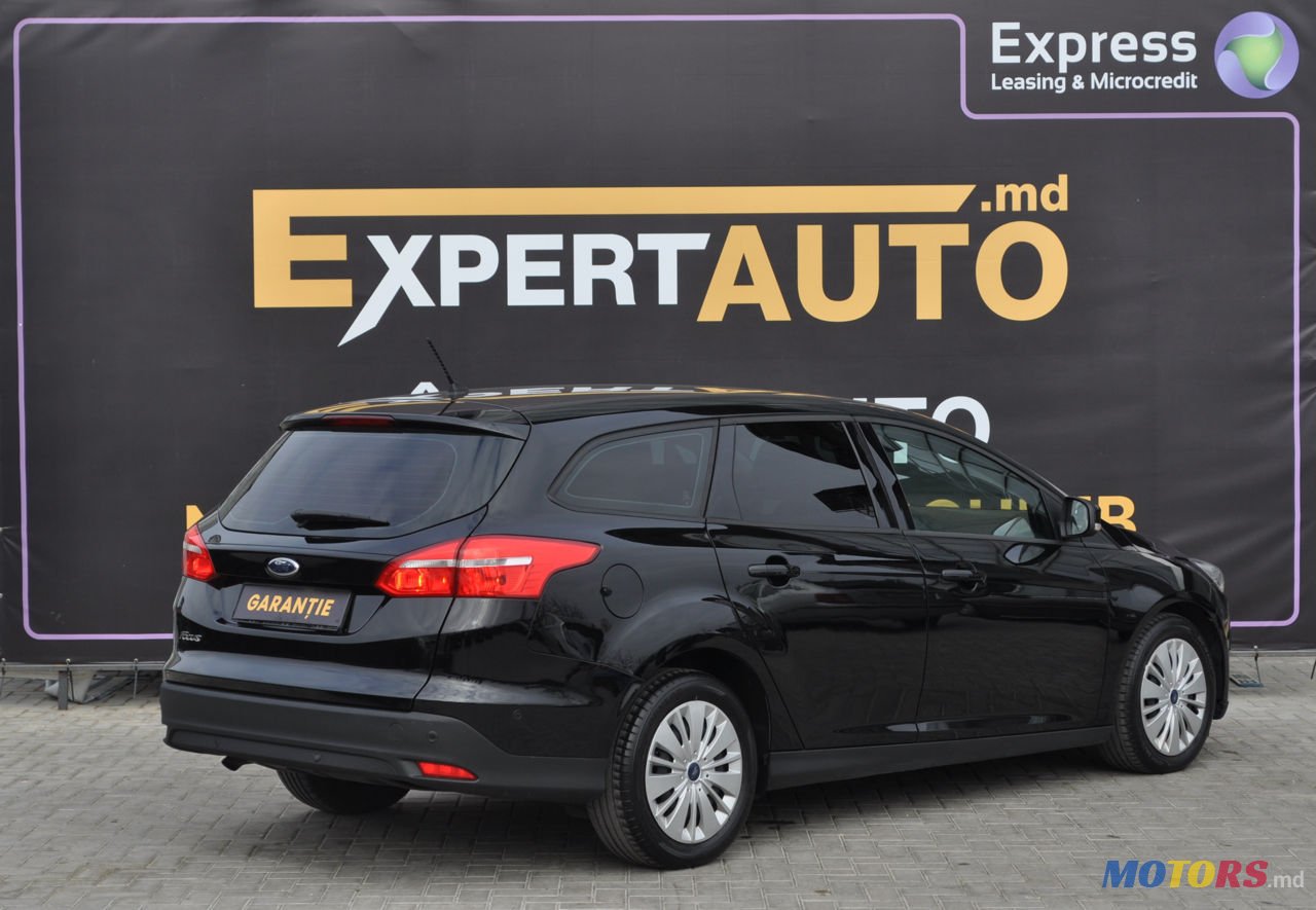 2015' Ford Focus photo #6