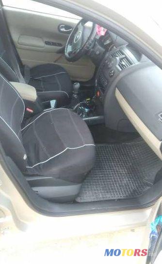 2006' Renault Megane photo #2