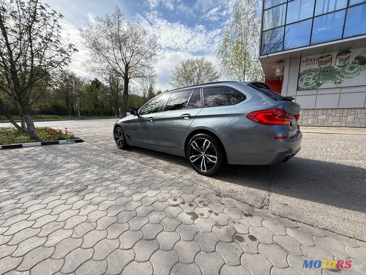 2018' BMW 5 Series photo #4