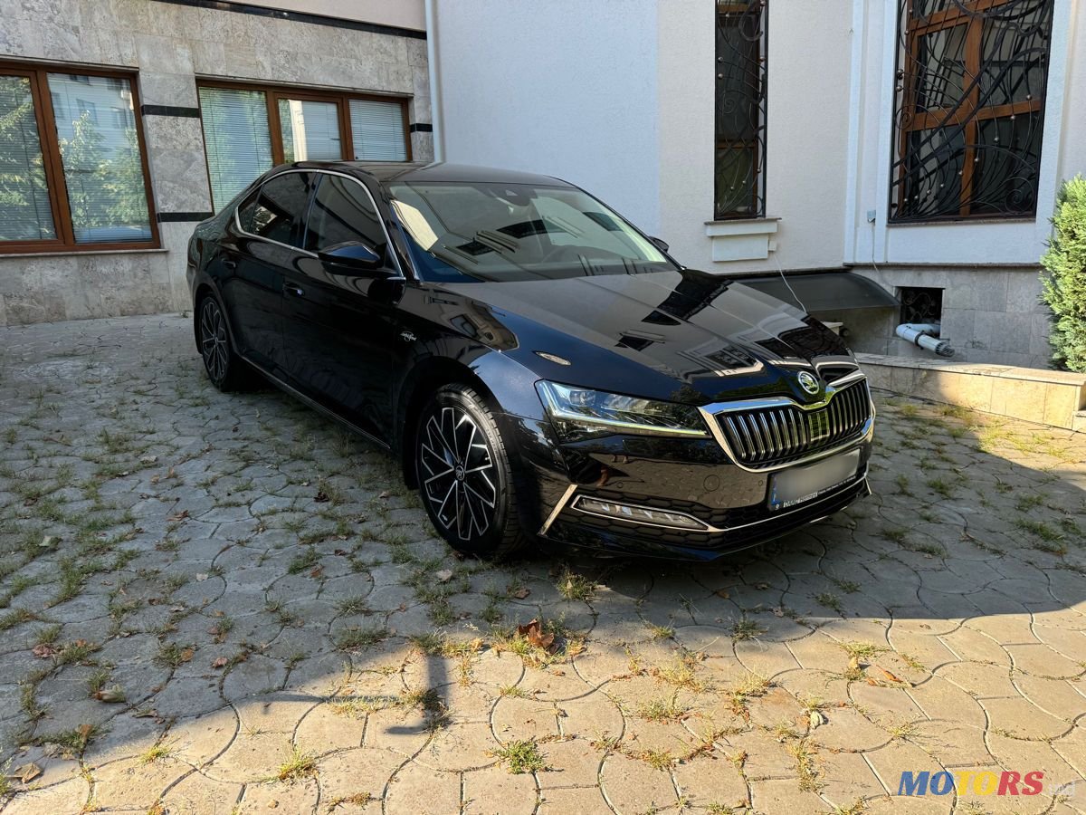 2019' Skoda Superb photo #1