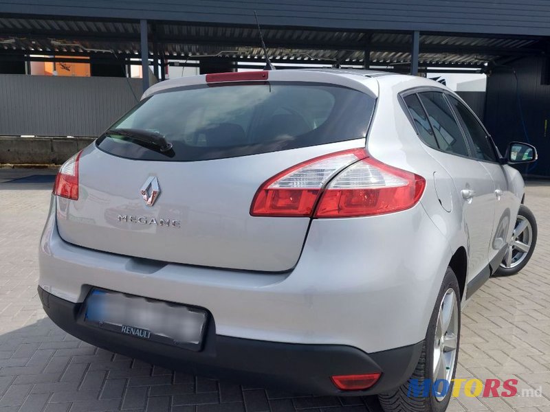 2013' Renault Megane photo #4