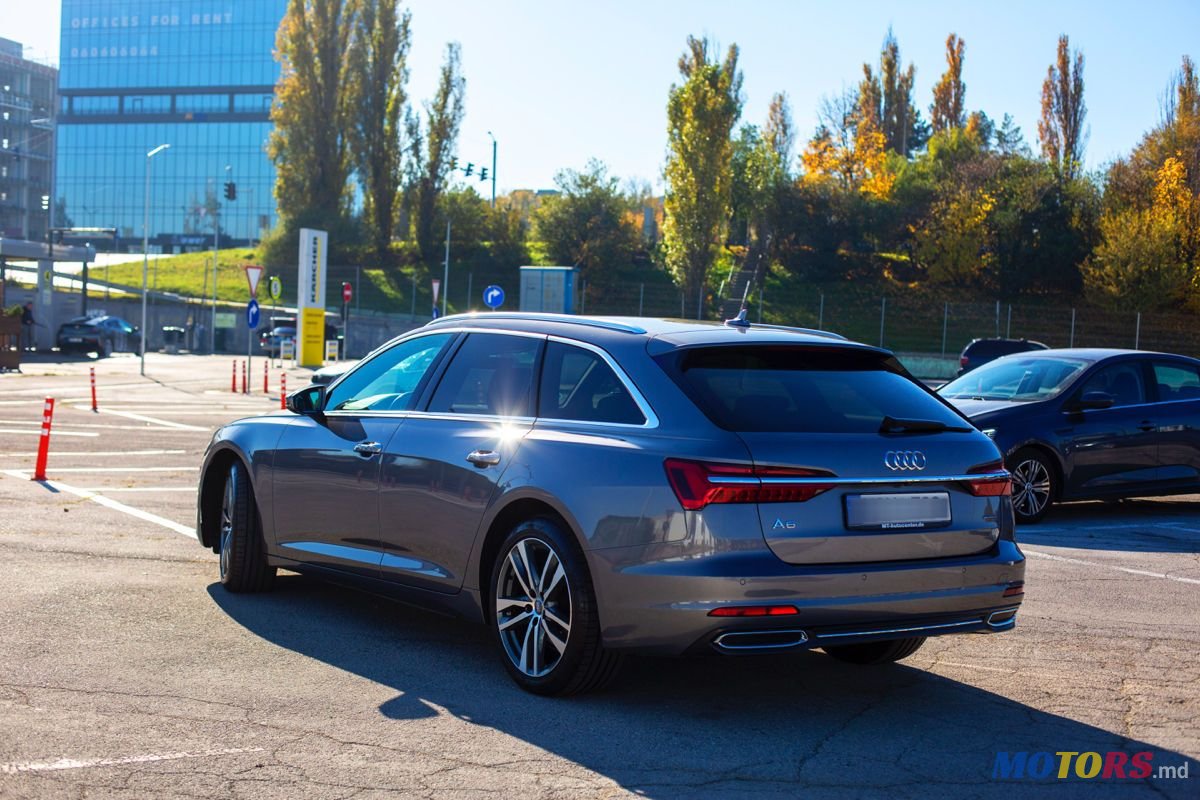 2020' Audi A6 Avant photo #2