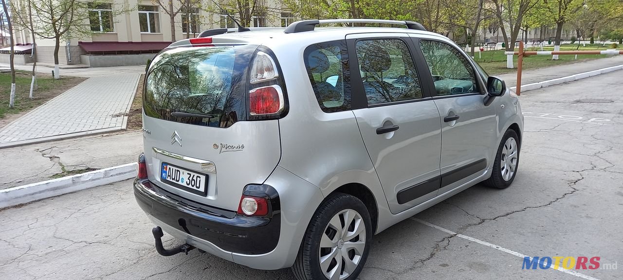 2012' Citroen C3 Picasso photo #4