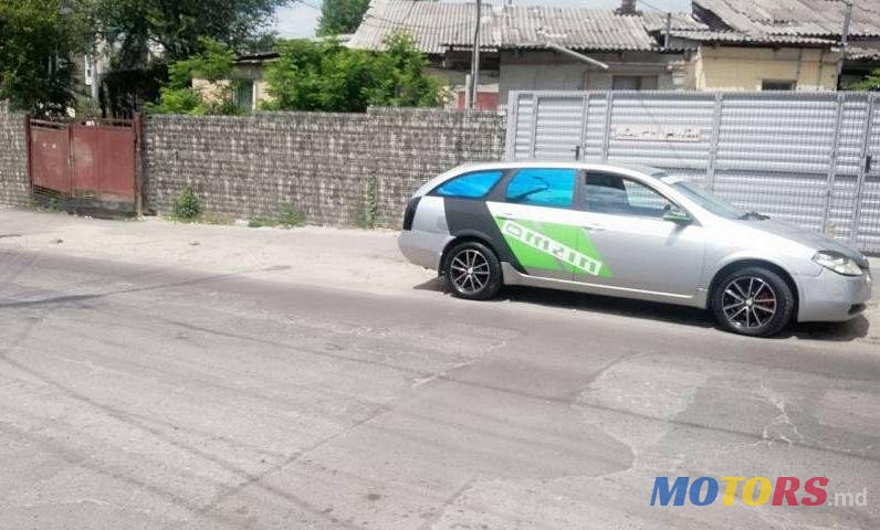 2002' Nissan Primera photo #1