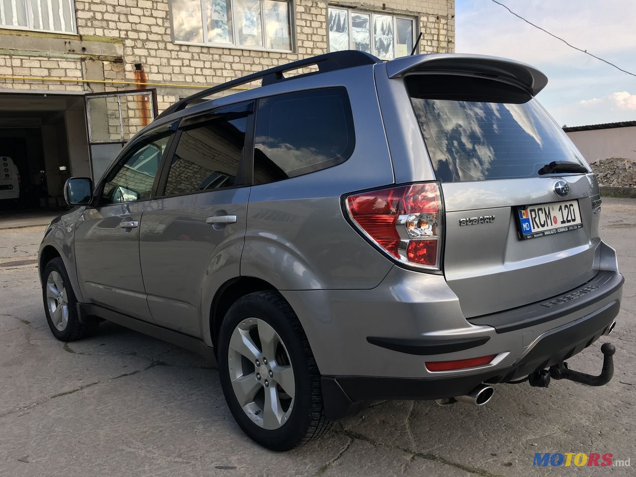 2010' Subaru Forester рестайлинг photo #2