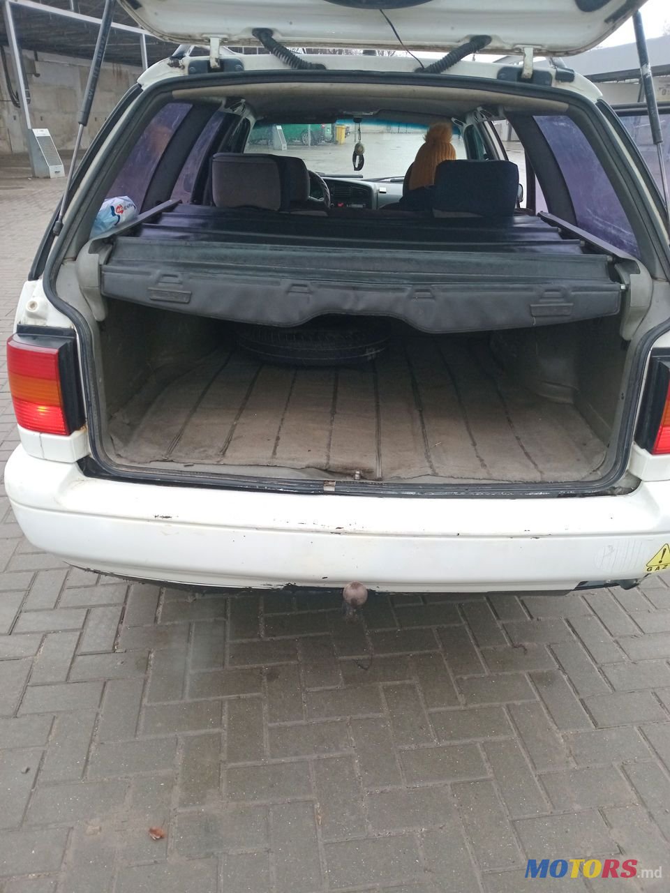 1994' Volkswagen Passat photo #2