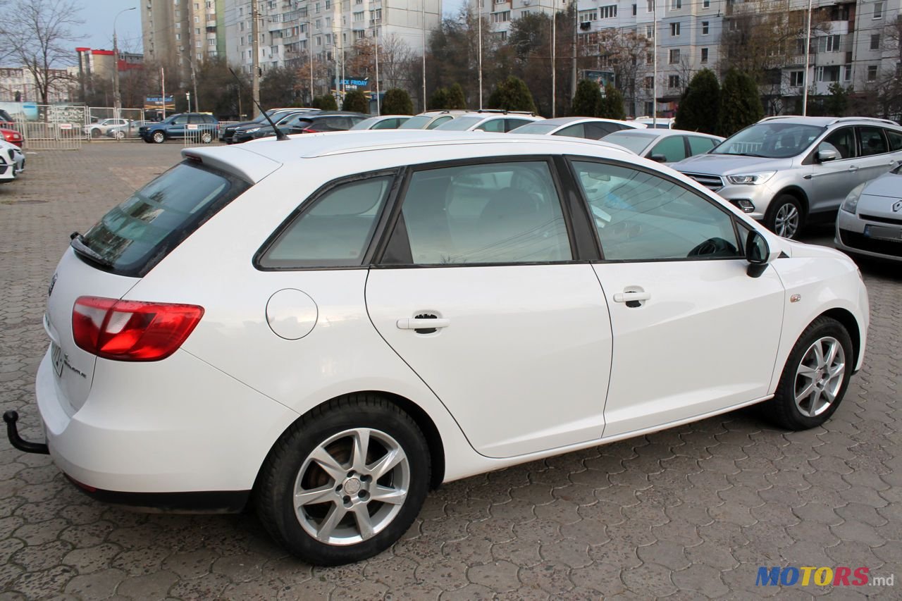 2011' SEAT Ibiza photo #4