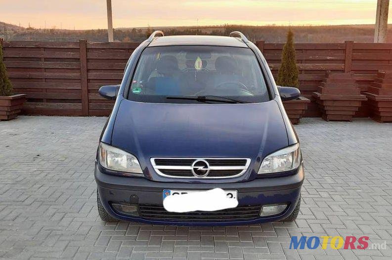 2005' Opel Zafira photo #2