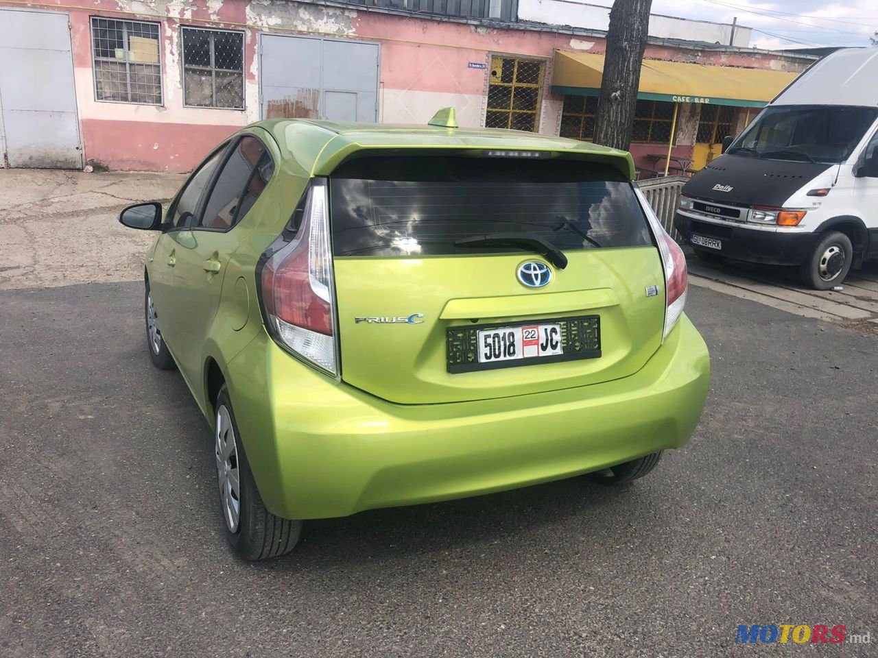 2015' Toyota Prius c photo #5