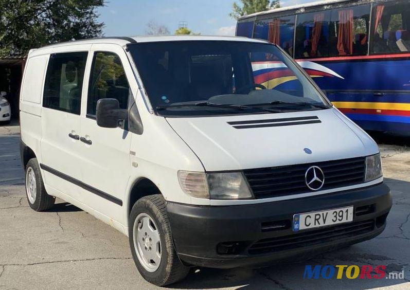 2002' Mercedes-Benz Vito photo #1