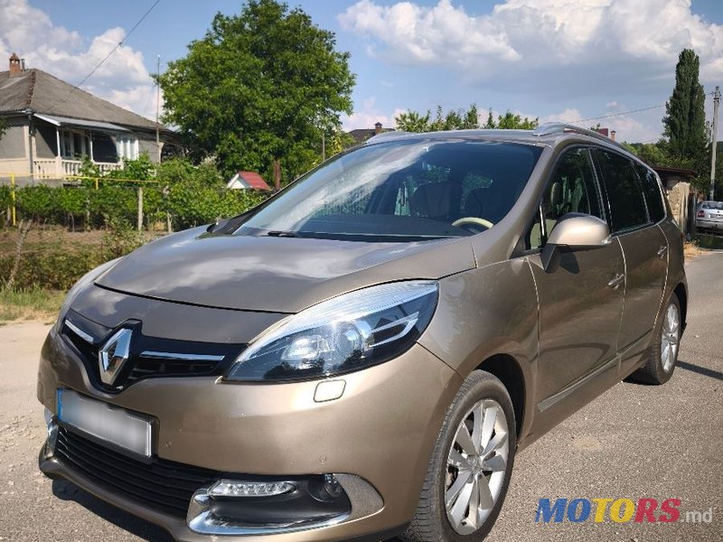 2014' Renault Grand Scenic photo #1