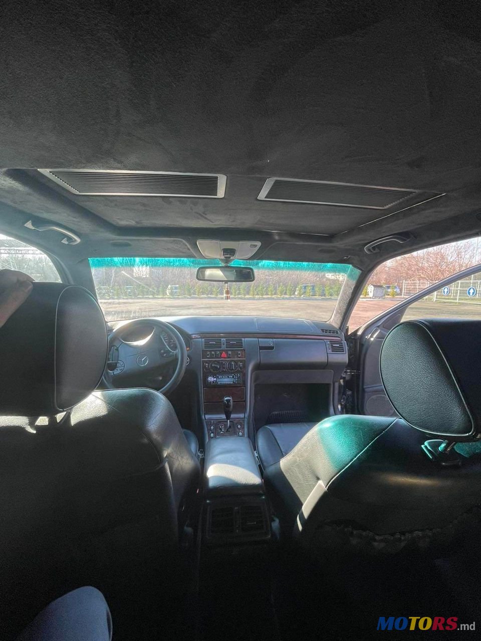 2001' Mercedes-Benz E Класс photo #3