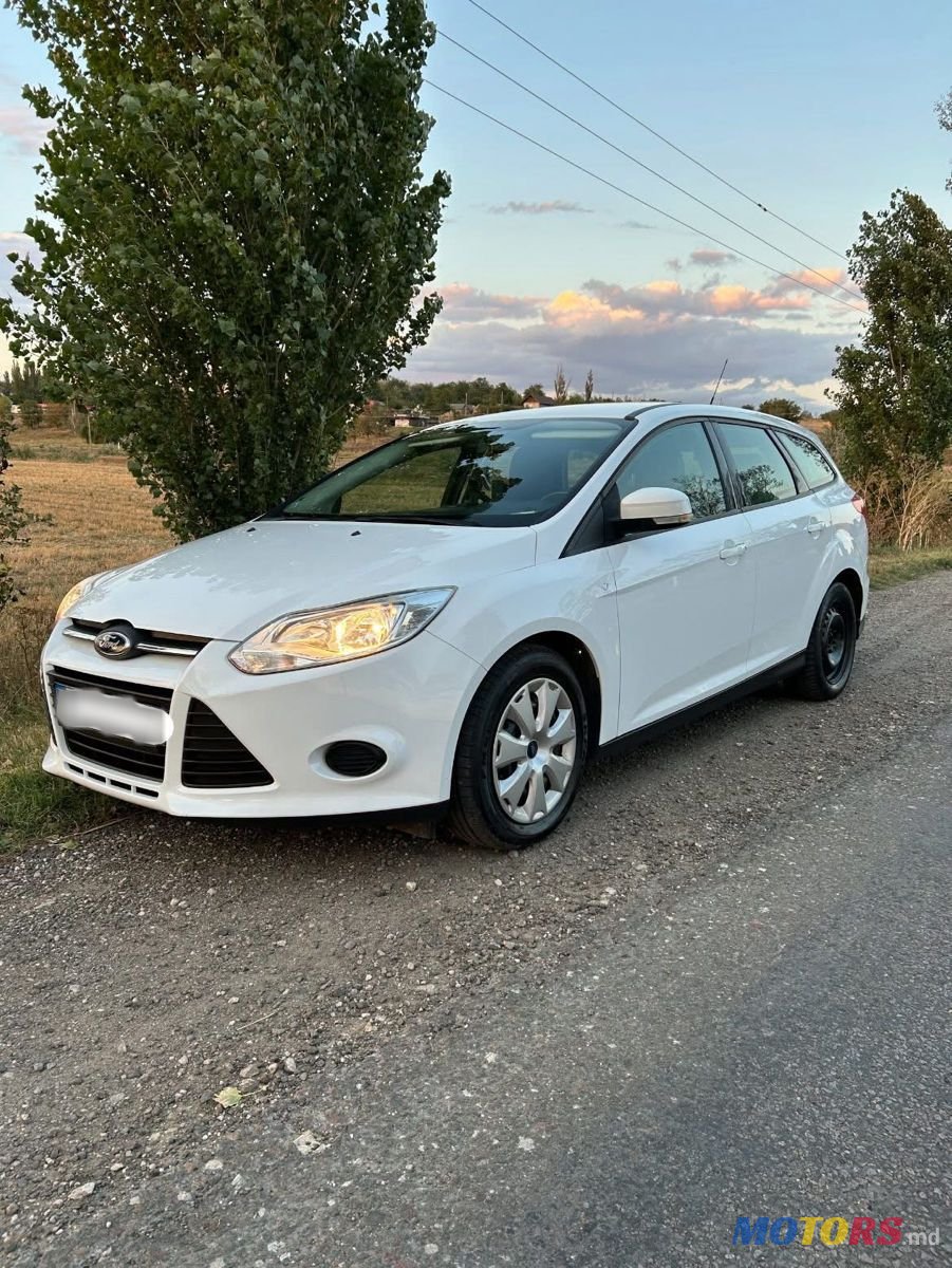 2014' Ford Focus photo #4