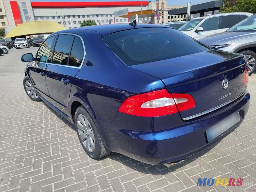 2010' Skoda Superb photo #5
