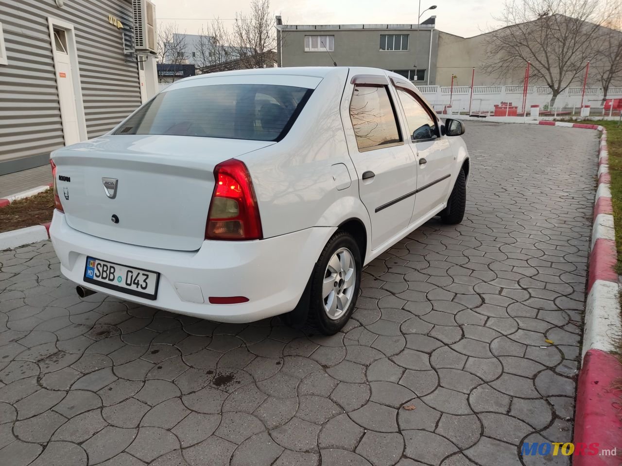 2010' Dacia Logan photo #6