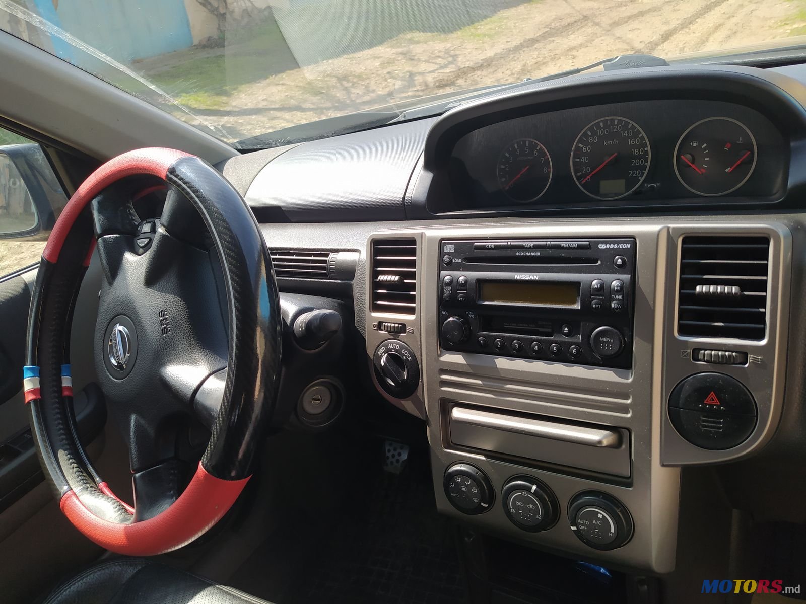 2005' Nissan X-Trail photo #2