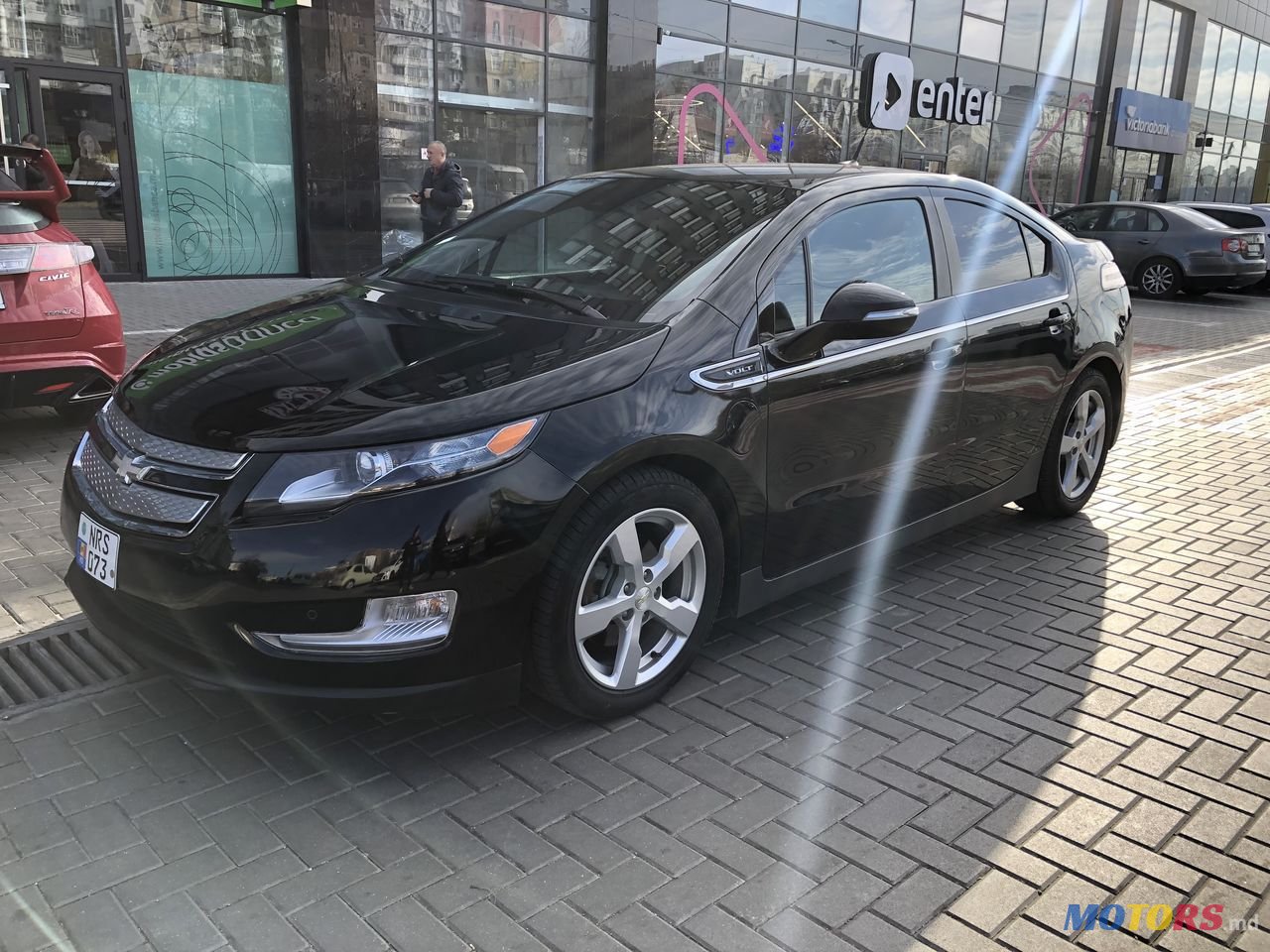 2013' Chevrolet Volt photo #1